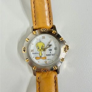 VINTAGE 1994 WARNER BROS Tweety Bird Leather Watch